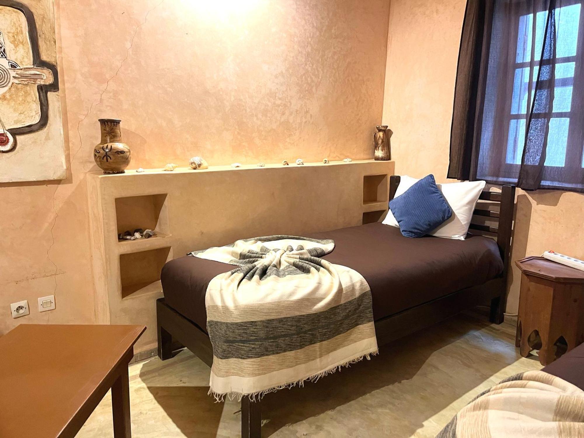エッサウィラ ダール ラティゲオ Bed & Breakfast エクステリア 写真